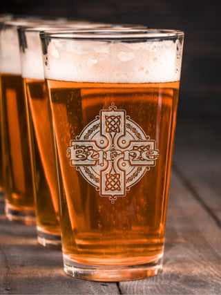 Celtic Cross : Pint Glasses - Engraved