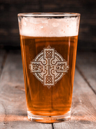 Celtic Cross : Pint Glasses - Engraved