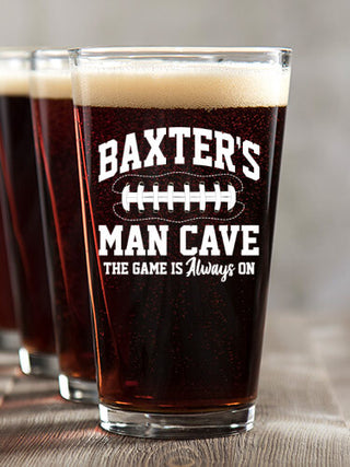 Football Man Cave : Pint Glasses - Color Printed