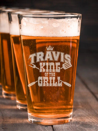 King of the Grill : Pint Glasses - Engraved