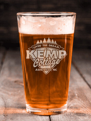 Livin' The Dream Cottage : Pint Glasses - Engraved