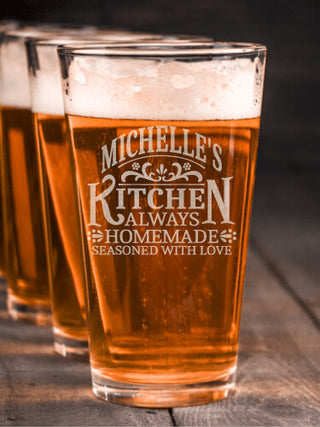 Vintage Kitchen : Pint Glasses - Engraved