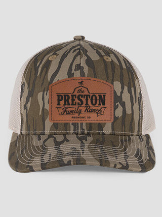 Family Ranch : Structured Trucker Hats with Patch