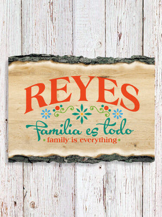 Familia es Todo : Faux Sliced Log Plaque