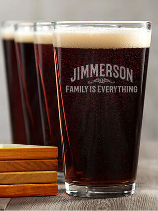 Family : 4 Pint Glasses - Engraved 4 Coasters Gift Set