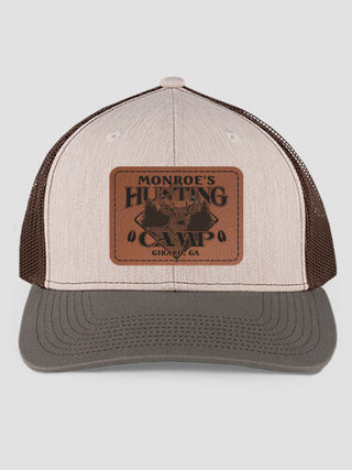 Deer Hunting Camp : Structured Trucker Hats with Patch